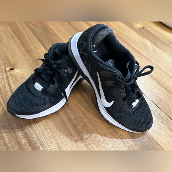 Nike Air Max Running Shoes Black White 7.5 - Picture 1 of 10